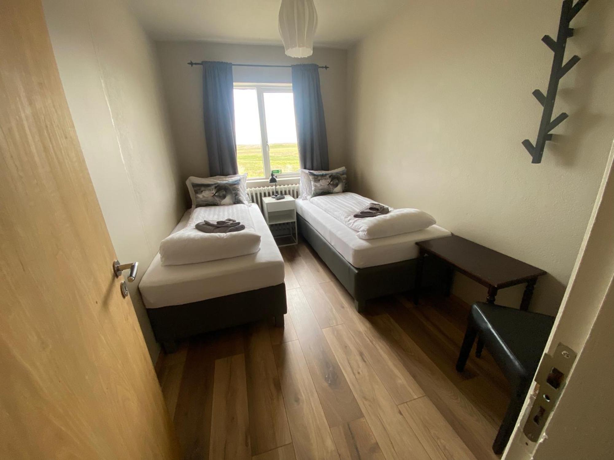 Alftartunga Farm Guesthouse บอร์กาเนส ภายนอก รูปภาพ